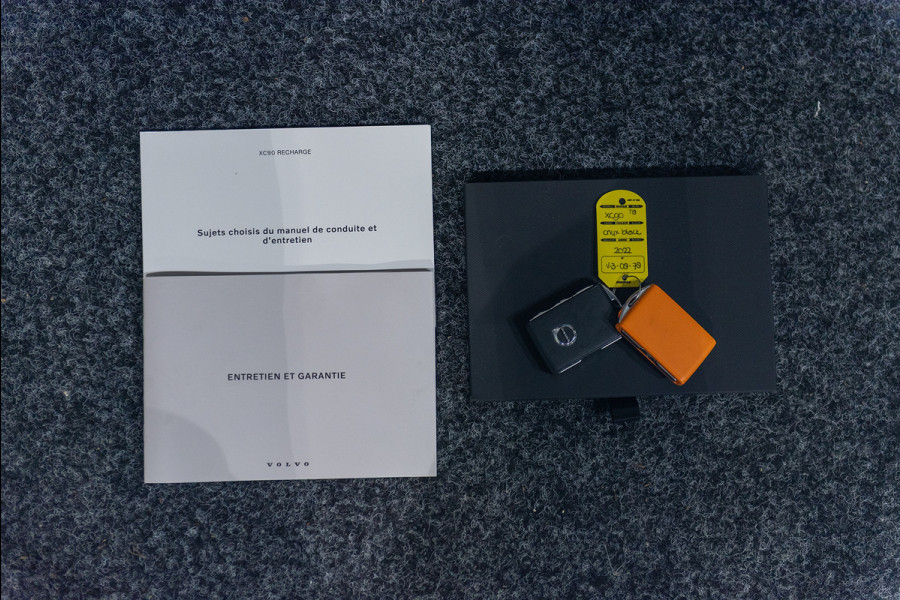 Volvo XC90 T8 Aut. LongRange Core Bright Leder ACC Parkeercamera 455pk