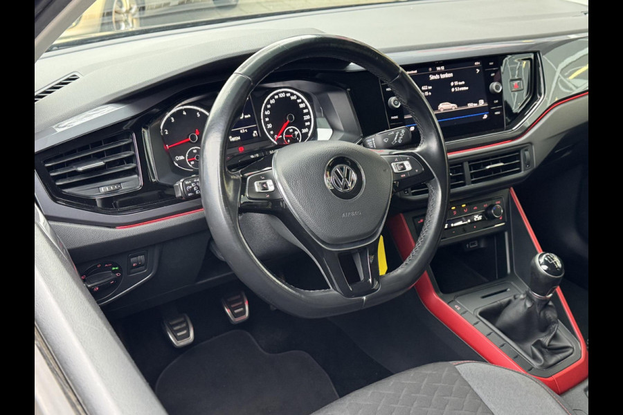 Volkswagen Polo 1.0 TSI Highline Business - Navigatie / Apple CarPlay I Airco I Sport velgen I LED I Dealer onderhouden