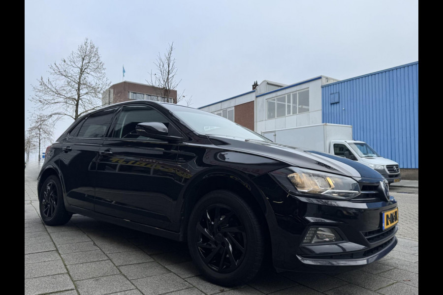 Volkswagen Polo 1.0 TSI Highline Business - Navigatie / Apple CarPlay I Airco I Sport velgen I LED I Dealer onderhouden