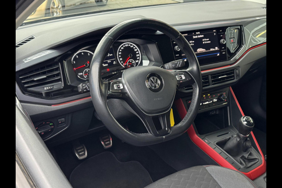Volkswagen Polo 1.0 TSI Highline Business - Navigatie / Apple CarPlay I Airco I Sport velgen I LED I Dealer onderhouden