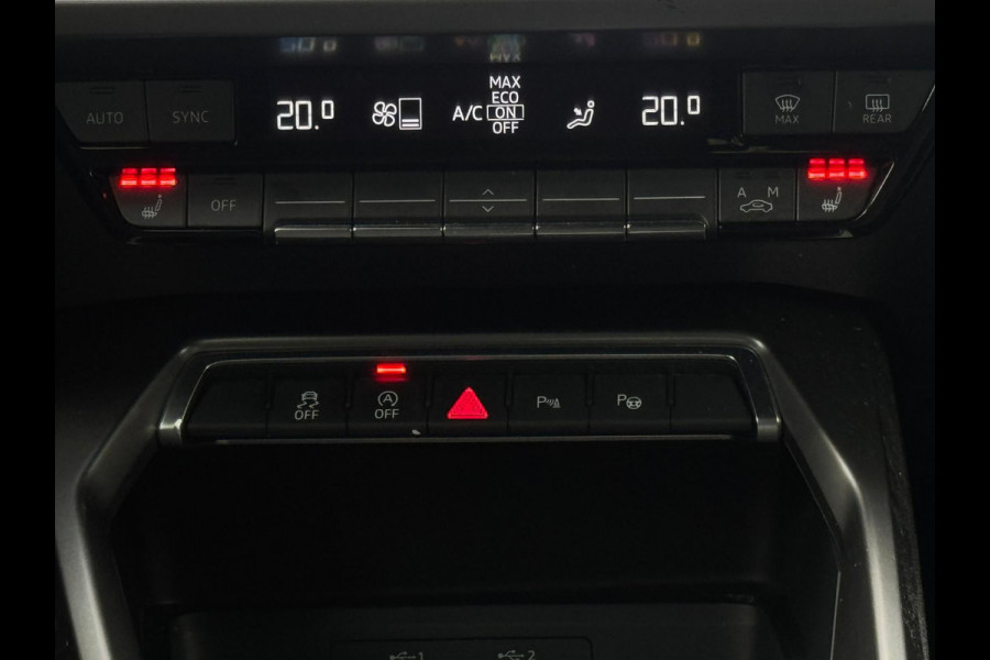 Audi A3 Limousine 30 TFSI S edition, 2 X S- LINE,matrix led, daytona grijs, 1 e eigenaar, 1/2 leder, 's, NL auto nap