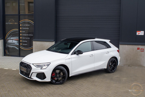 Audi A3 Sportback 45 TFSI e Sedition Comp. PANO MATRIX S LINE CAMERA