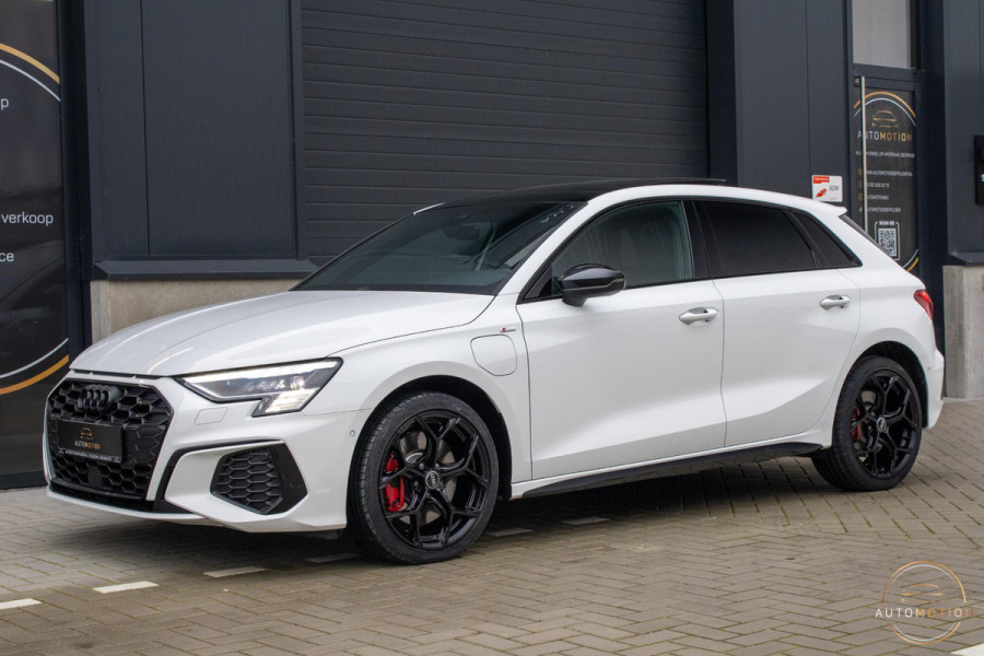 Audi A3 Sportback 45 TFSI e Sedition Comp. PANO MATRIX S LINE CAMERA