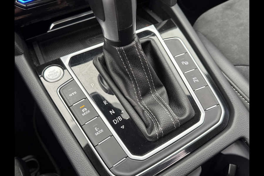 Volkswagen Arteon Shooting Brake eHYBRID 218PK DSG R-LINE BUSINESS+ TREKHAAK/360CAMERA/PANORAMADAK