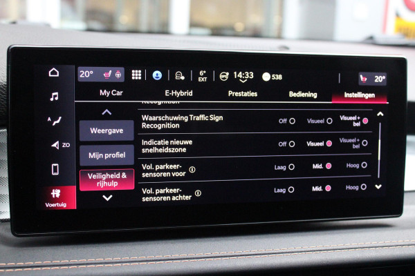 Alfa Romeo Tonale 1.3T PHEV 280PK VELOCE Q4 | PANORAMISCH SCHUIF / KANTELDAK | LEDEREN BEKLEDING | VOORSTOELEN / STUUR VERWARMD | VOORSTOELEN GEVENTILEERD | VOORSTOELEN ELEKTRISCH VERSTELBAAR | DRAADLOOS APPLE CARPLAY / ANDROID AUTO | 360° CAMERA | AUTOMATISCH DIMMENDE BUITENSPIEGELS | 20"INCH LICHTMETALEN VELGEN | ADAPTIVE CRUISE CONTROL | KEYLESS ENTRY / START | ELEKTRISCH BEDIENBARE ACHTERKLEP | DRAADLOZE TELEFOONLADER | AMBIENT LIGHTING | DONKERE HEMELBEKLEDING | SCHAKELFLIPPERS AAN HET STUUR | VERWARMDE RUITENSPROEIERS |