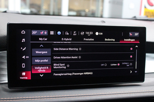 Alfa Romeo Tonale 1.3T PHEV 280PK VELOCE Q4 | PANORAMISCH SCHUIF / KANTELDAK | LEDEREN BEKLEDING | VOORSTOELEN / STUUR VERWARMD | VOORSTOELEN GEVENTILEERD | VOORSTOELEN ELEKTRISCH VERSTELBAAR | DRAADLOOS APPLE CARPLAY / ANDROID AUTO | 360° CAMERA | AUTOMATISCH DIMMENDE BUITENSPIEGELS | 20"INCH LICHTMETALEN VELGEN | ADAPTIVE CRUISE CONTROL | KEYLESS ENTRY / START | ELEKTRISCH BEDIENBARE ACHTERKLEP | DRAADLOZE TELEFOONLADER | AMBIENT LIGHTING | DONKERE HEMELBEKLEDING | SCHAKELFLIPPERS AAN HET STUUR | VERWARMDE RUITENSPROEIERS |