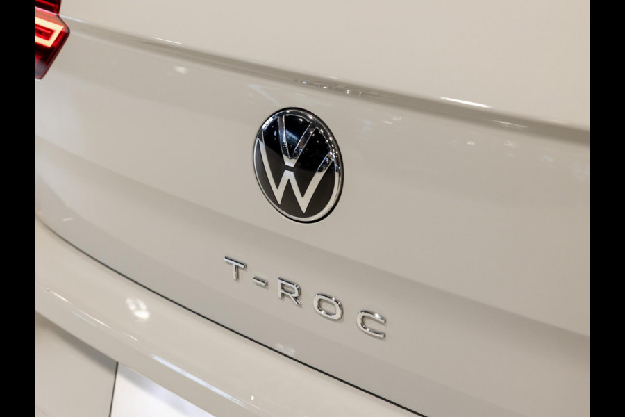 Volkswagen T-Roc 1.5 TSI R-Line Edition / 150pk / Stoel en stuur verwarming / Achteruitrij camera / Keyless /