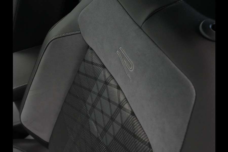 Volkswagen T-Roc 1.5 TSI 150pk DSG R-Line Navi via App Clima Pdc Lm Velgen