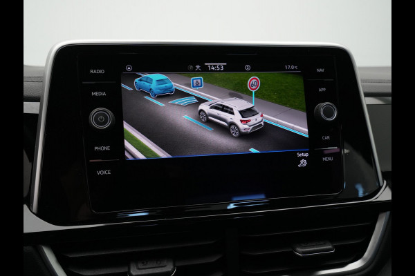 Volkswagen T-Roc 1.5 TSI 150pk DSG R-Line Navi via App Clima Pdc Lm Velgen