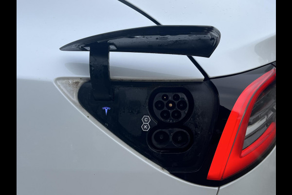 Tesla Model 3 Standard RWD Plus 60 kWh