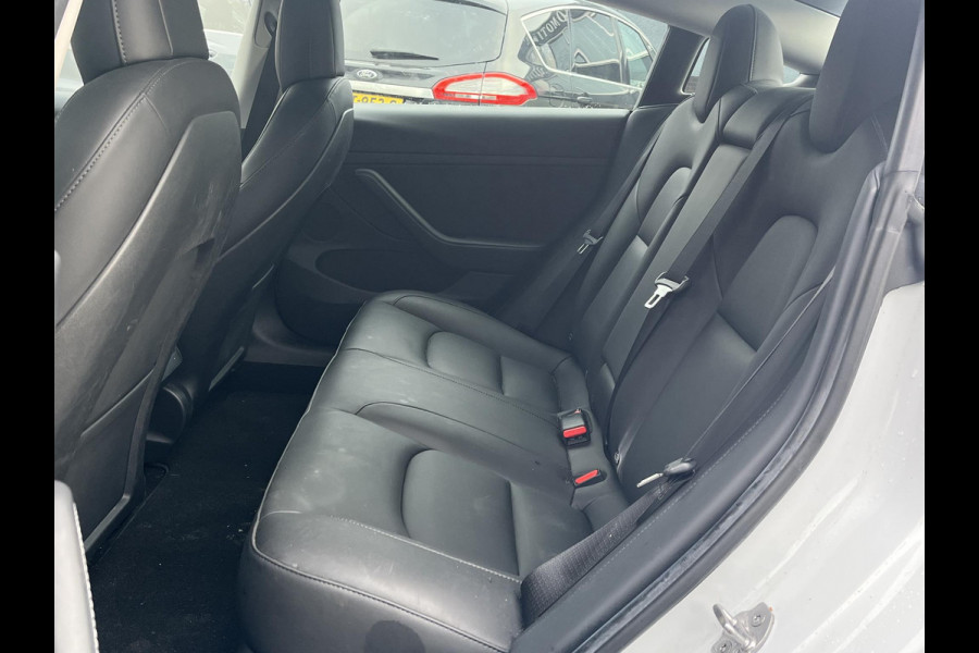 Tesla Model 3 Standard RWD Plus 60 kWh