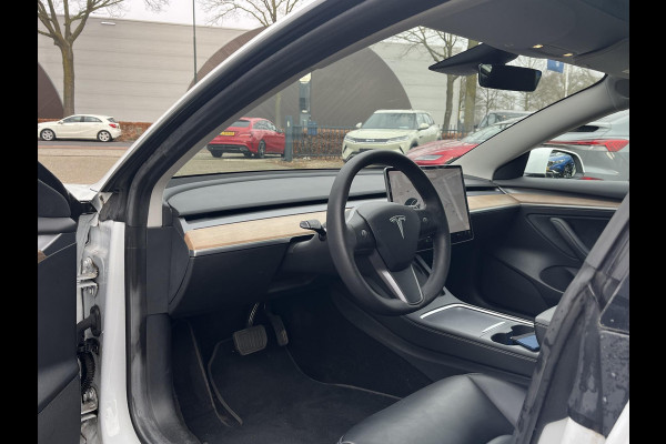 Tesla Model 3 Standard RWD Plus 60 kWh