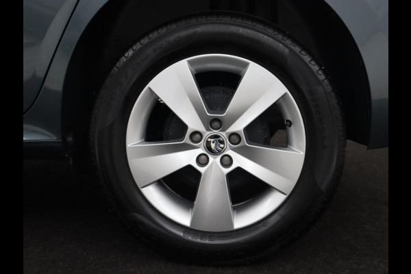 Škoda Kamiq 1.0 TSI Sport | Automaat | Carplay | Sportstoelen | DAB | Climate control | Parkeerhulp | Cruise control | Full LED | Bluetooth