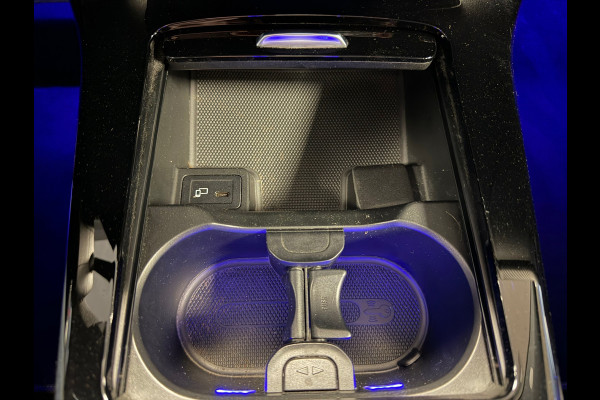 Mercedes-Benz A-Klasse 180 Business Solution AUT. PARKEERSENSOREN VOOR EN ACHTER CRUISE CONTROL STOELVERWARMING NAVI LDER