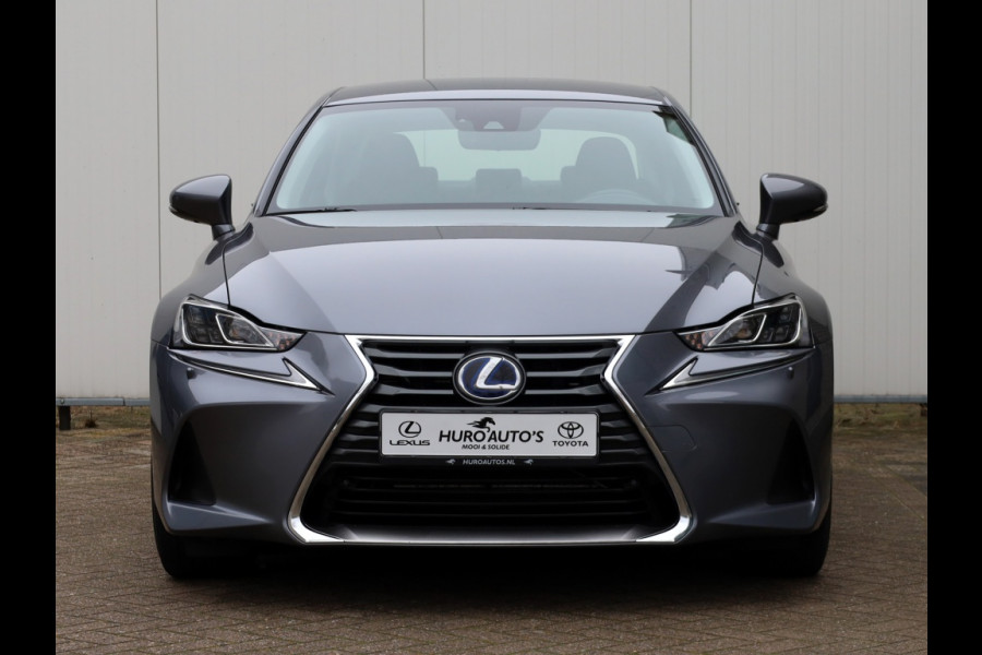 Lexus IS 300h Hybrid Luxury Line | Mark Levinson | Stoelventilatie | LED
