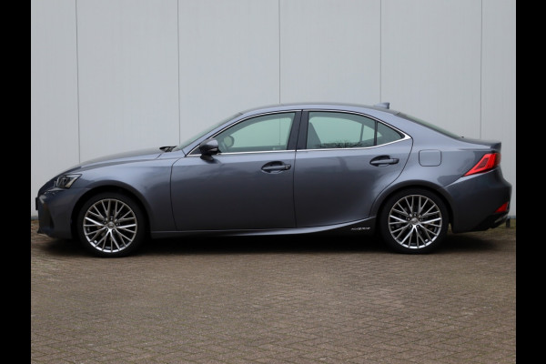 Lexus IS 300h Hybrid Luxury Line | Mark Levinson | Stoelventilatie | LED