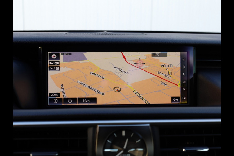 Lexus IS 300h Hybrid Luxury Line | Mark Levinson | Stoelventilatie | LED