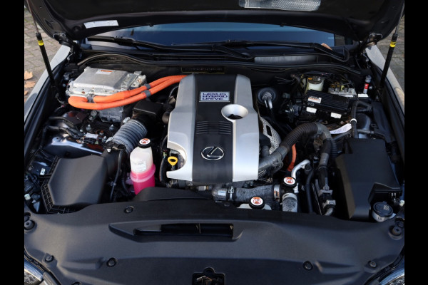 Lexus IS 300h Hybrid Luxury Line | Mark Levinson | Stoelventilatie | LED