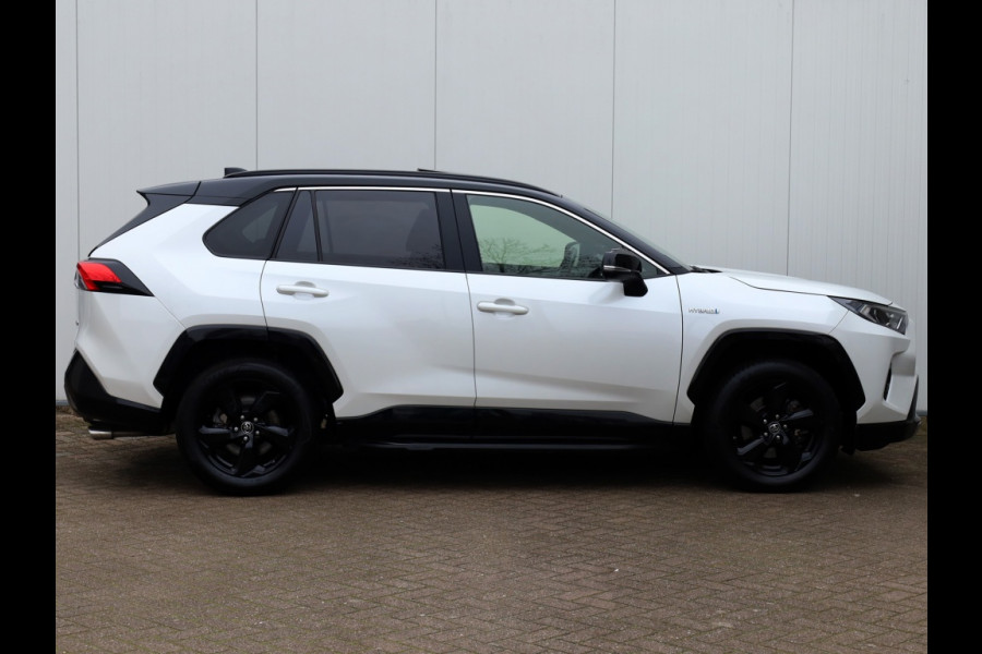 Toyota RAV4 2.5 Hybrid Bi-Tone | Panoramadak | JBL Audio | Treeplanken