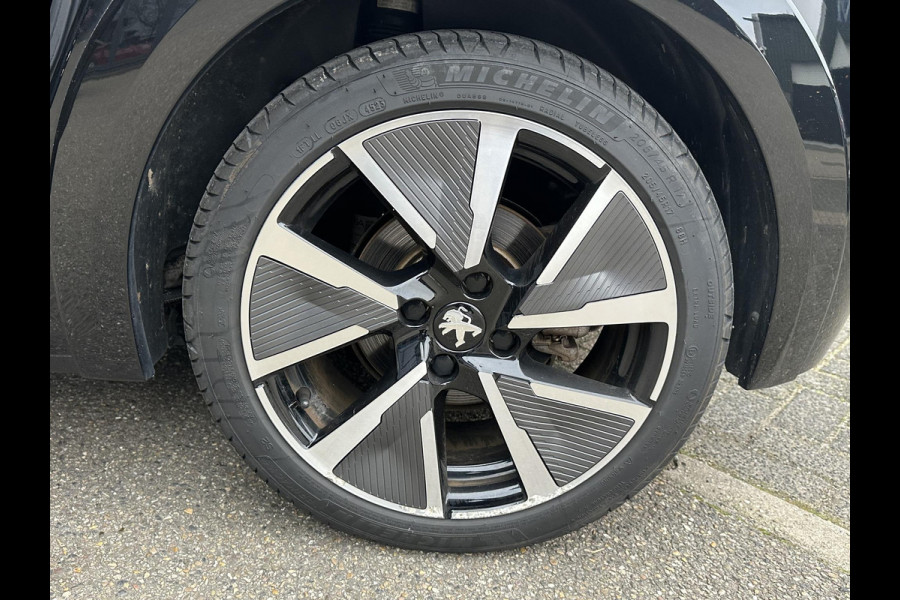 Peugeot e-208 EV GT 350 50 kWh VAN: 17.900,- VOOR: 15.877,- UW EINDEJAARSVOORDEEL: 2.023,- EURO | 3-fase laden | SOH 88% | Panoramadak | Adaptieve cruise control | Virtual cockpit | Stoelverwarming | Full options