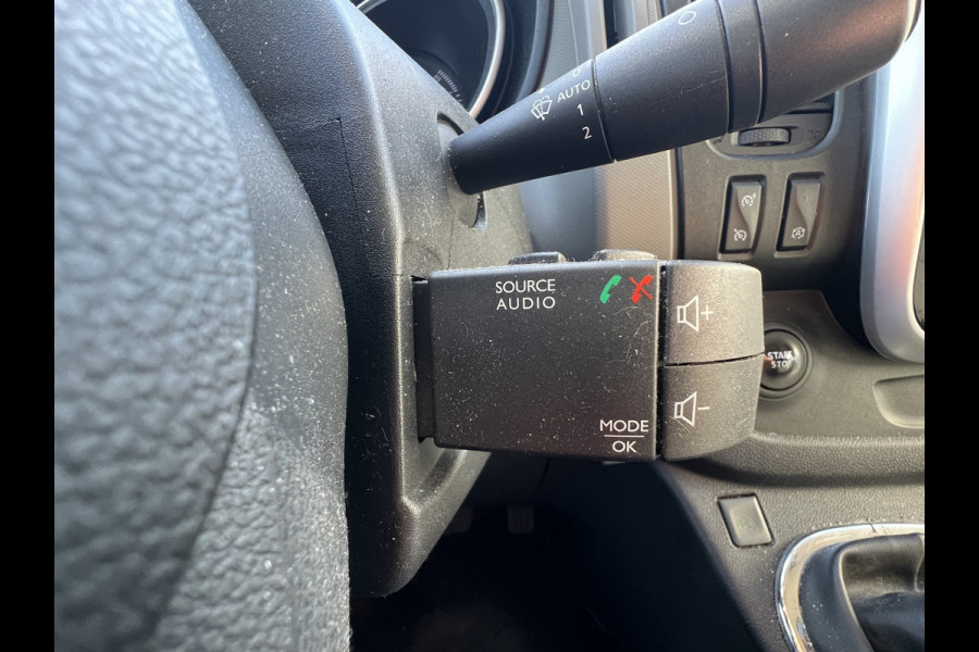 Renault Trafic 1.6 dCi T29 L2H1 Formula Edition Yellow Energy