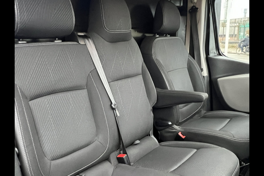 Renault Trafic 1.6 dCi T29 L2H1 Formula Edition Yellow Energy