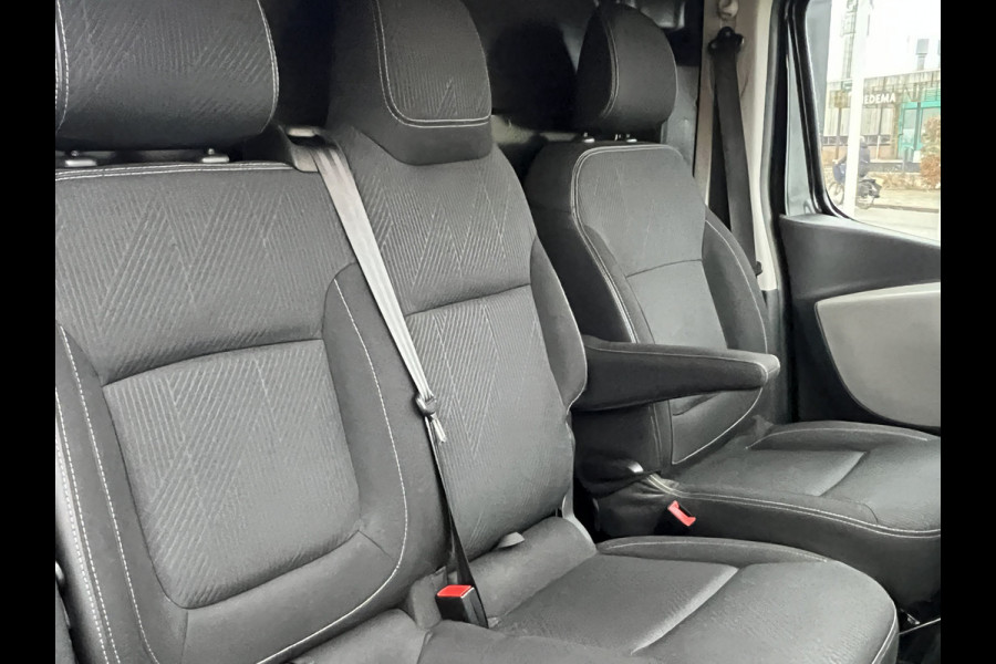 Renault Trafic 1.6 dCi T29 L2H1 Formula Edition Yellow Energy