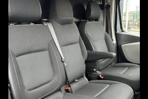 Renault Trafic 1.6 dCi T29 L2H1 Formula Edition Yellow Energy