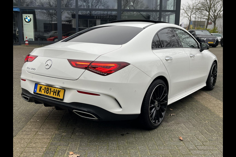 Mercedes-Benz CLA-Klasse 200 Business Solution AMG l 1e eigenaar | NL Auto  Panoramadak | Sfeerverlichting | Elektrische stoelen met geheugen | Camera | Apple CarPlay | Rijklaar geleverd met 12 maanden BOVAG-garantie