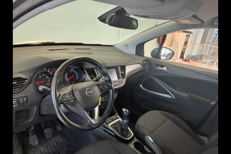 Opel Crossland X 1.2 Online Edition Parkeersensoren achter | Stoelverwarming | Stuurverwarming | Cruise control