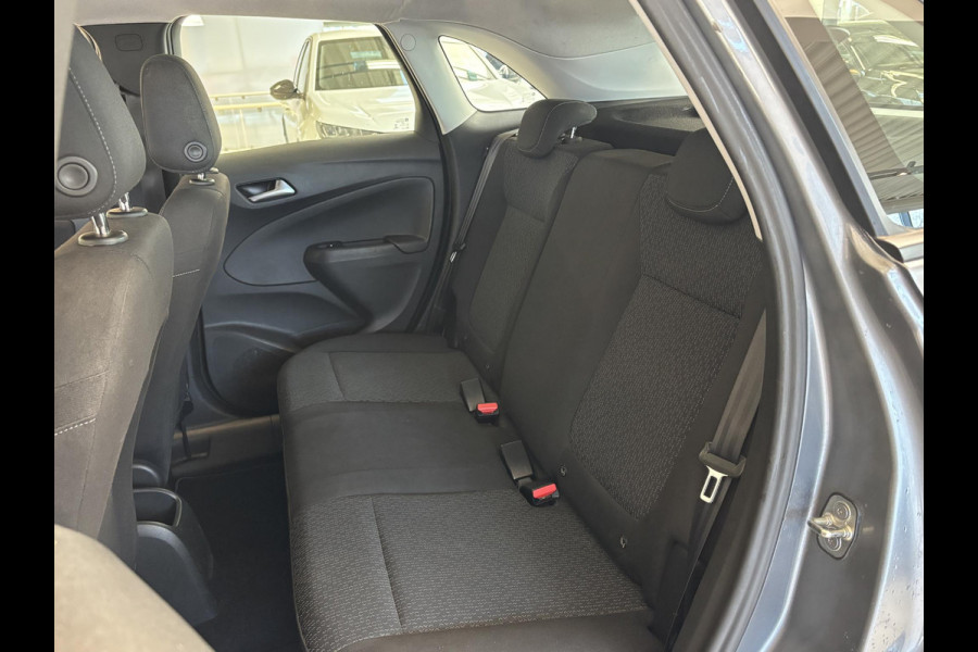 Opel Crossland X 1.2 Online Edition Parkeersensoren achter | Stoelverwarming | Stuurverwarming | Cruise control