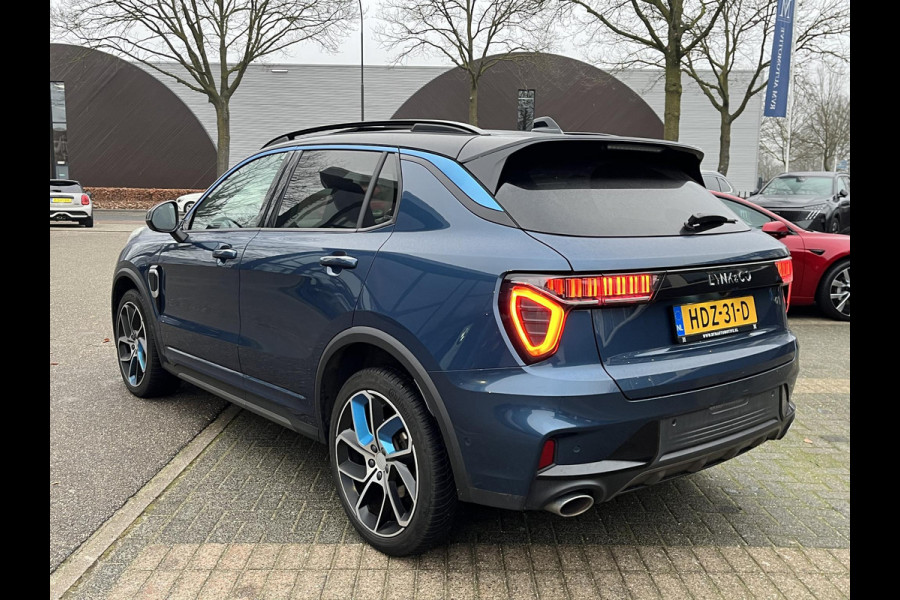 Lynk & Co 01 1.5 VAN: €24.900,- VOOR: €21.440,- UW EINDEJAARSVOORDEEL: €3.460,- | PHEV PLUG-IN HYBRIDE | COMPLETE AUTO | ELEKTRISCH PANORAMADAK | FULL OPTIONS | LYNK & CO GARANTIE T/M 05-2026 | RIJKLAAR GELEVERD | BTW VERREKENBAARE|