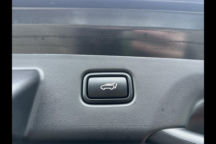 Kia Niro EV ExecutiveLine 64.8 kWh VAN: €31.900,- VOOR: €29.877,- UW EINDEJAARSVOORDEEL: €2.023|10 JAAR GARANTIE| PANO| STOEL+ STUURVERWARMING|ELEK. ACHTERKLEP|  STOELVENTILATIE| ACHTERBANK VERWARMD| MEM. STOEL| HEAD-UP|