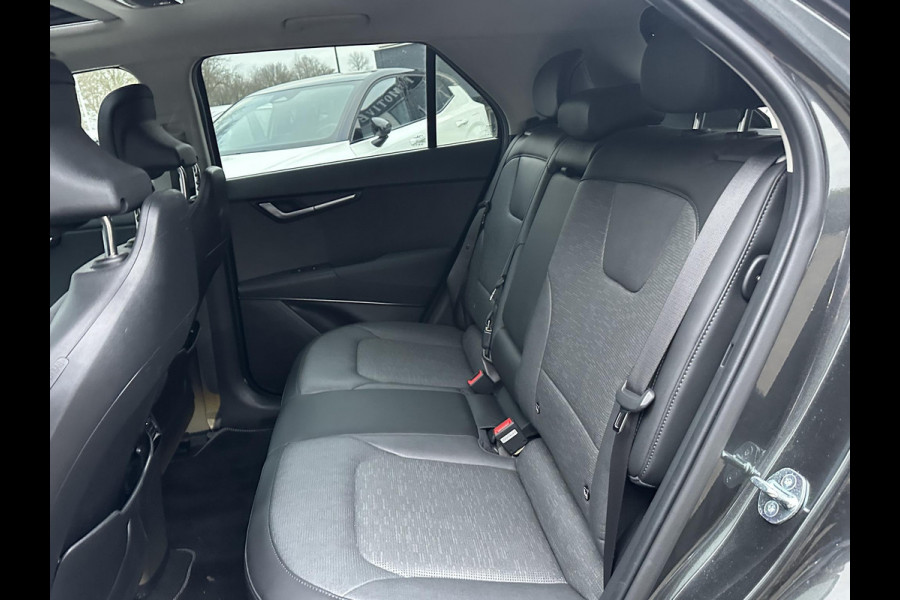 Kia Niro EV ExecutiveLine 64.8 kWh VAN: €31.900,- VOOR: €29.877,- UW EINDEJAARSVOORDEEL: €2.023|10 JAAR GARANTIE| PANO| STOEL+ STUURVERWARMING|ELEK. ACHTERKLEP|  STOELVENTILATIE| ACHTERBANK VERWARMD| MEM. STOEL| HEAD-UP|