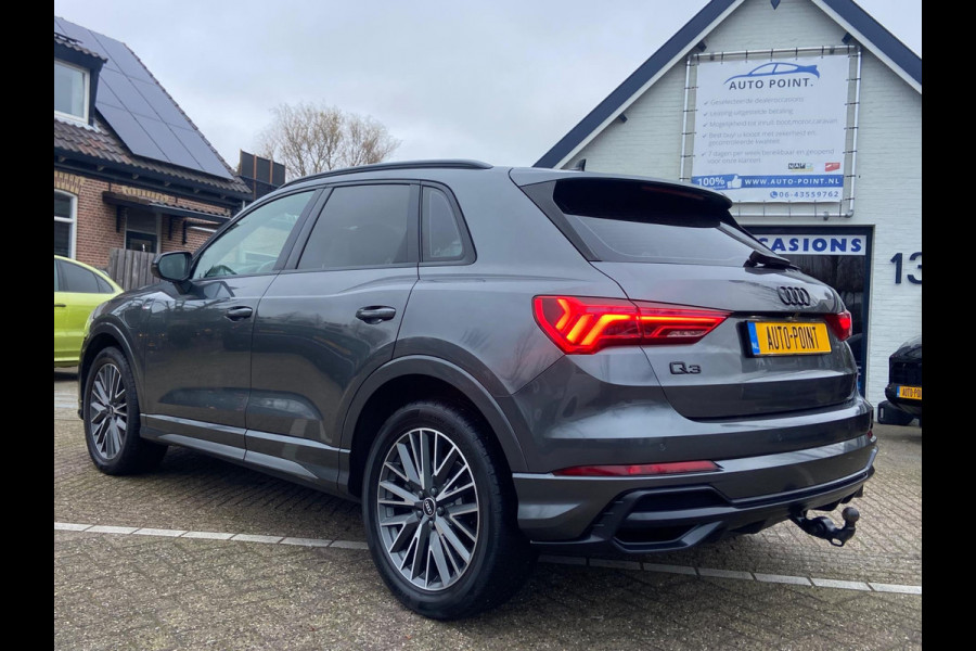 Audi Q3 45E TFSI S-LINE/AUT/CAMERA/MATRIX/BLINDSPOT/LANE/VIRTUAL
