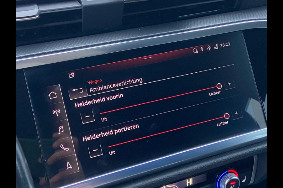 Audi Q3 45E TFSI S-LINE/AUT/CAMERA/MATRIX/BLINDSPOT/LANE/VIRTUAL