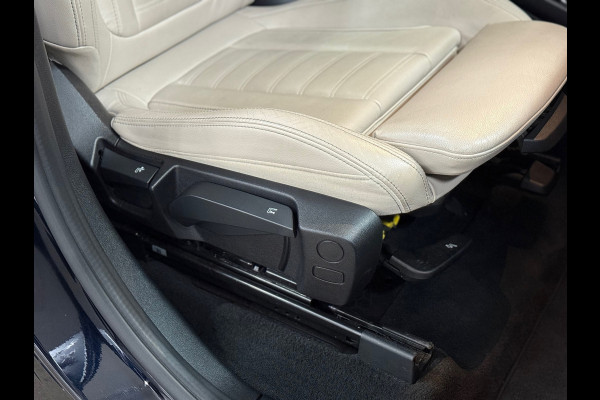 BMW X3 XDrive30e High Executive | Shadow Line | M-Sport | Pano | 20' inch | LED | Camera