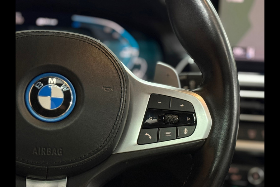 BMW X3 XDrive30e High Executive | Shadow Line | M-Sport | Pano | 20' inch | LED | Camera