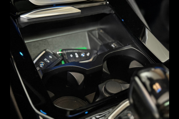 BMW X3 XDrive30e High Executive | Shadow Line | M-Sport | Pano | 20' inch | LED | Camera