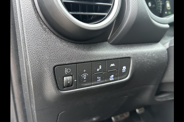 Hyundai Kona EV Fashion 64 kWh 100% SOH| DEALER ONDERHOUDEN | ZEER NETTE AUTO. | DODE HOEK| KRELL PREMIUM AUDIO| HEAD-UP | CAMERA|