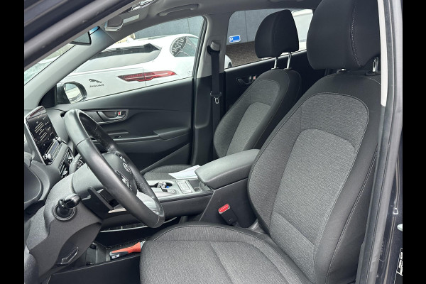 Hyundai Kona EV Fashion 64 kWh 100% SOH| DEALER ONDERHOUDEN | ZEER NETTE AUTO. | DODE HOEK| KRELL PREMIUM AUDIO| HEAD-UP | CAMERA|