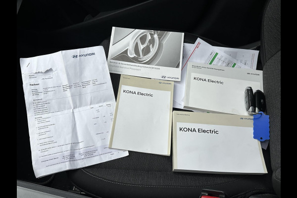 Hyundai Kona EV Fashion 64 kWh 100% SOH| DEALER ONDERHOUDEN | ZEER NETTE AUTO. | DODE HOEK| KRELL PREMIUM AUDIO| HEAD-UP | CAMERA|