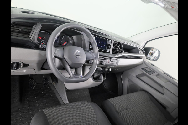 Volkswagen Transporter 2.0 TDI L2H3 28 110 pk | Verlengde garantie | Navigatie via App | Trekhaak | Parkeersensoren achter | Cruise control |