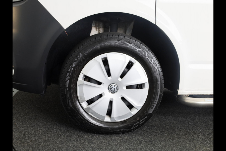 Volkswagen Transporter Bestelwagen L2 28 2.0 TDI 110 pk | Verlengde garantie | Navigatie via App | Trekhaak | Parkeersensoren achter | Cruise control |