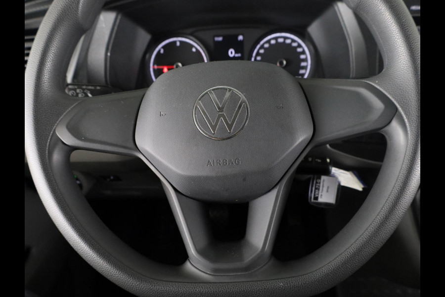 Volkswagen Transporter Bestelwagen L2 28 2.0 TDI 110 pk | Verlengde garantie | Navigatie via App | Trekhaak | Parkeersensoren achter | Cruise control |