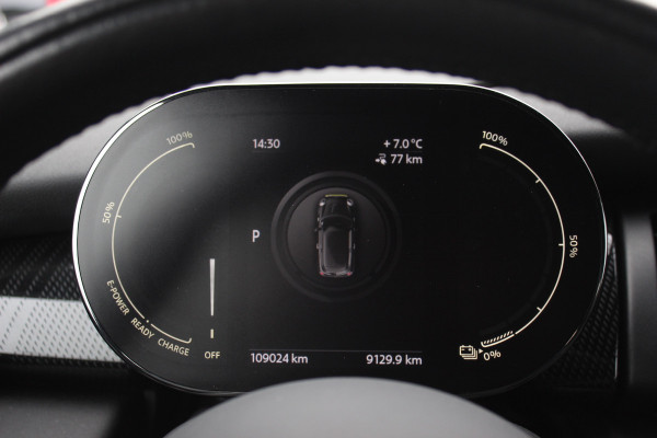MINI Mini Electric Charged 33 kWh / SOH 95.1% / Camera / Head-up / Leder / Harman Kardon / Keyless / 17'' / CarPlay / Stoelverwarming / Matrix LED / DAB / Cruise Control