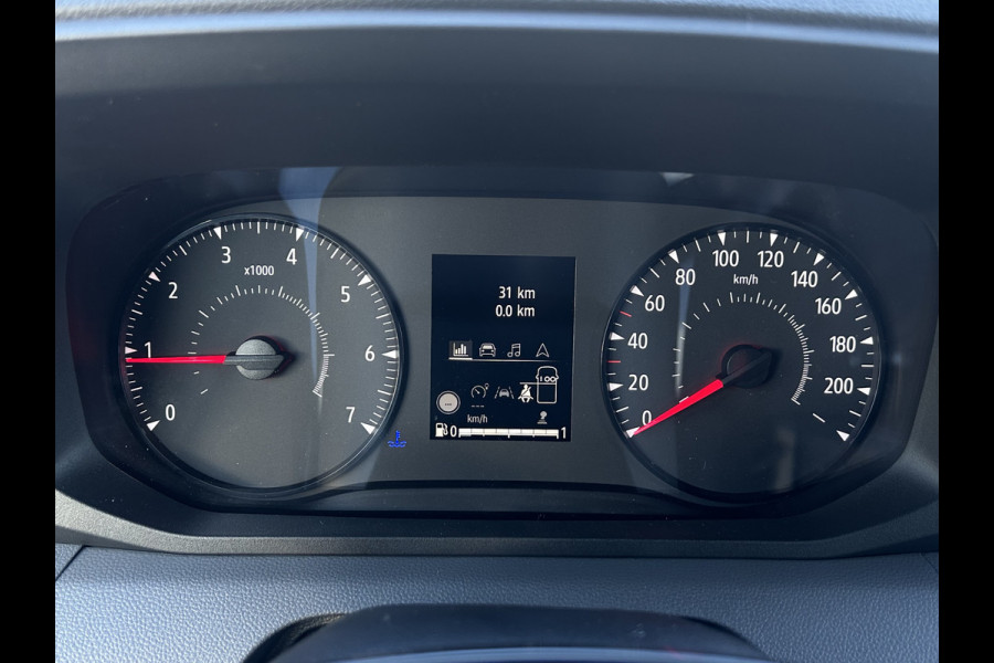 Renault Master 2.0 DCi 130 PK / L2H2 / NIEUW !! BPM VRIJ/ AIRCO / CRUISE / NAVI / APPLE CARPLAY / 3-ZITS / PDC