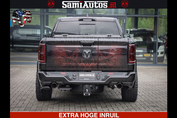 Dodge Ram COBRA EDITION | 1500 Limited Night High Output 540HP 706Nm | Massage + Full Option | De Meest Luxe en Volle Pick-Up in zijn Klas Comfortabele Dubbele Cabine met Royale 5 Zitplaatsen | BPM vrij | Nu Leverbaar uit Voorraad | Voorraad Nr 2292 - 5178 | Cobra package is meerprijs |