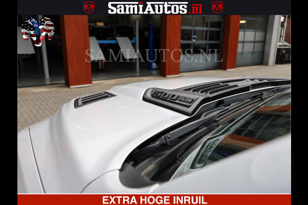 Dodge Ram 1500 Laramie Sport | V8 5,7 402 HP | Krachtige Hemi | Panorama Dak | 12' Scherm | Comfortabele Dubbele Cabine met Royale 5 Zitplaatsen | BPM vrij | Nu Leverbaar uit Voorraad | Voorraad Nr 2526-41272
