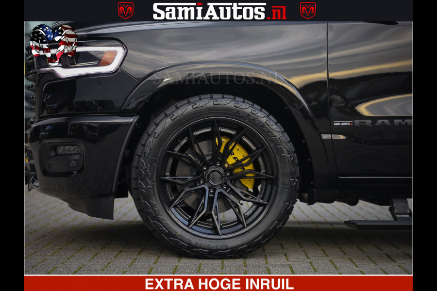 Dodge Ram 1500 Limited Night H.O 540HP 706Nm | Massage + Full Option | De Meest Luxe en Volle Pick-Up in zijn Klasse | Comfortabele Dubbele Cabine met Royale 5 Zitplaatsen | BPM vrij | Nu Leverbaar uit Voorraad | Voorraad Nr 2295 - 8559
